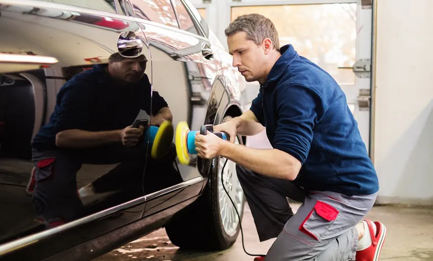 Ceramic coated car with hydrophobic water beading